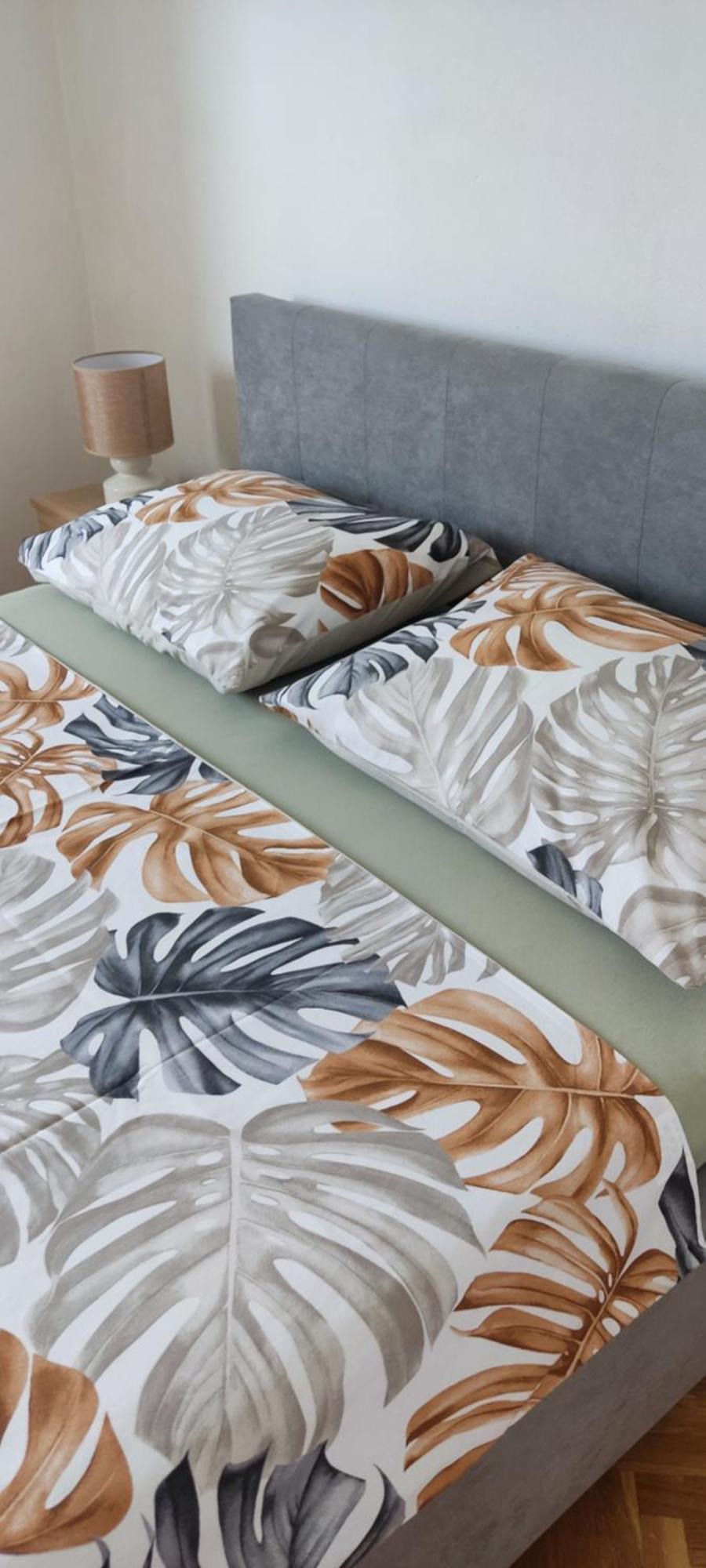 Apartman Car Vir Luaran gambar